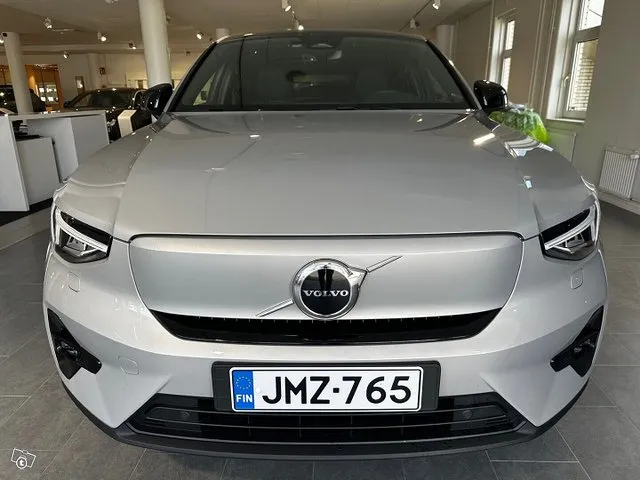 Volvo C40 Recharge Single Plus aut - UUTTA VASTAAVA, HETI TOIMITUKSEEN Image 2