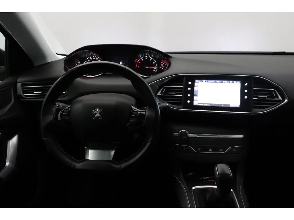 Peugeot 308 1.2 PureTech Allure Panorama VERKOCHT!!! Image 4